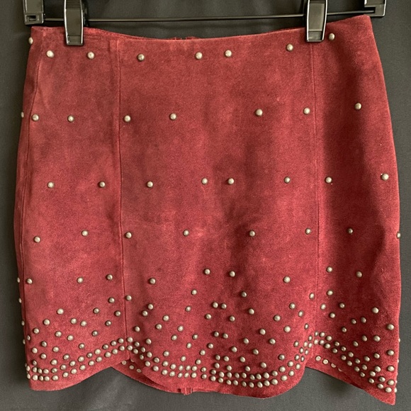 Free People Dresses & Skirts - Free People studded burgundy suede skirt